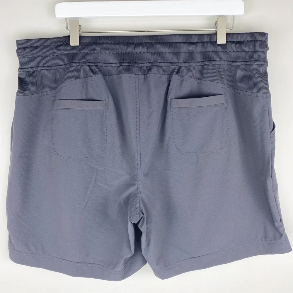 IDEOLOGY gray athletic shorts size XL - Picture 2 of 3